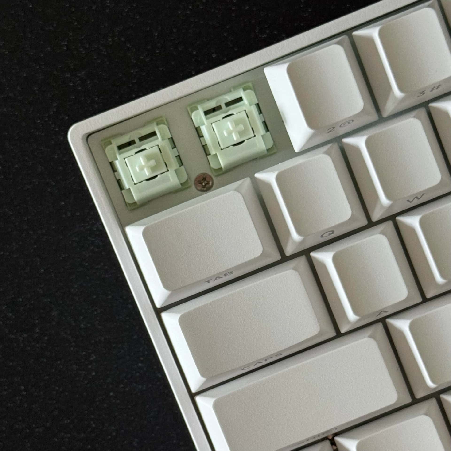 TK68 Blanco Silent