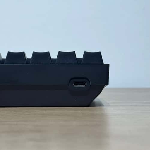 Teclado: TK68 Negro Red