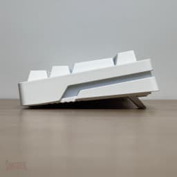 Teclado mecánico gamer AG61 Azul Claro RGB - Azul Switch